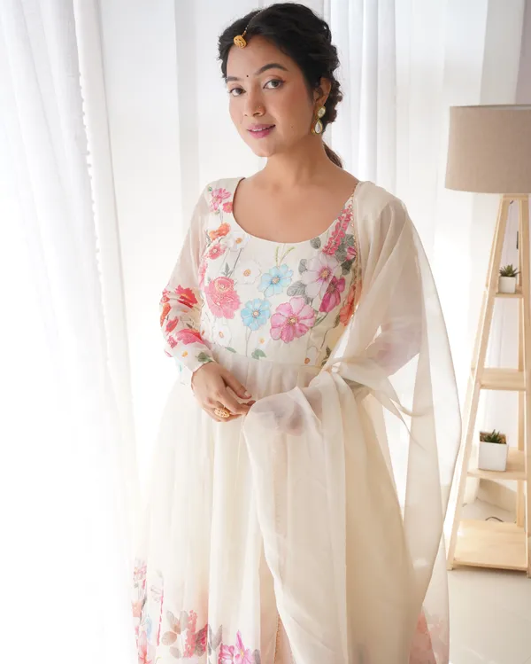 Cream__Real_Modeling_Pure_Soft_Organza_Silk_Fully_Flair_Kali_Pattern_Anarkali_With_Dupatta_Set_&_Pent