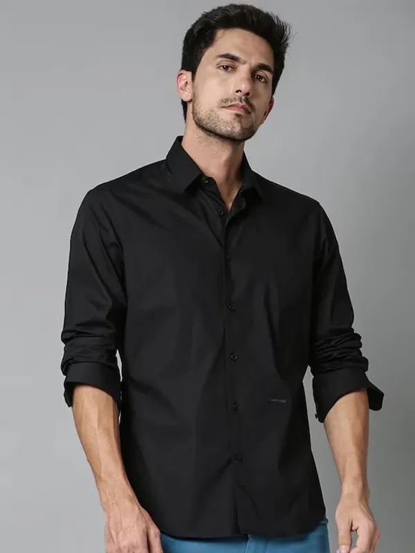 Black_Cotton_Blend_Solid_Full_Sleeve_Shirt_For_Men