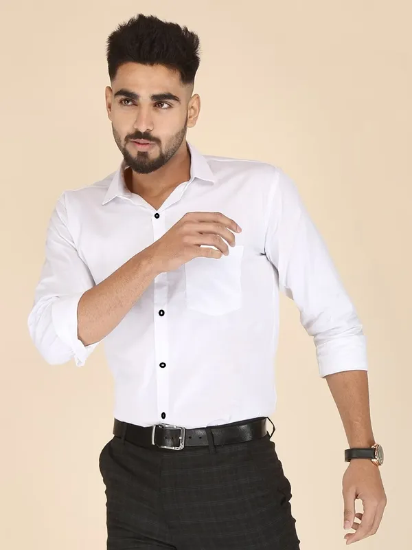 White_Cotton_Blend_Solid_Full_Sleeve_Shirt_For_Men