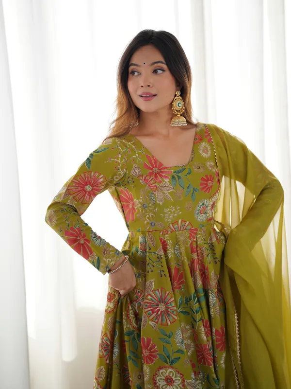Mehendi_Pure_Soft_Fox_Georgette_Most_Trendy_Padding_Fully_Flair_Anarkali_With_Dupatta_Set_&_Pent