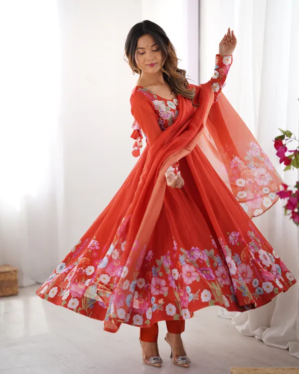 Rust_Real_Modeling_Pure_Soft_Organza_Silk_Fully_Flair_Kali_Pattern_Anarkali_With_Dupatta_Set_&_Pent