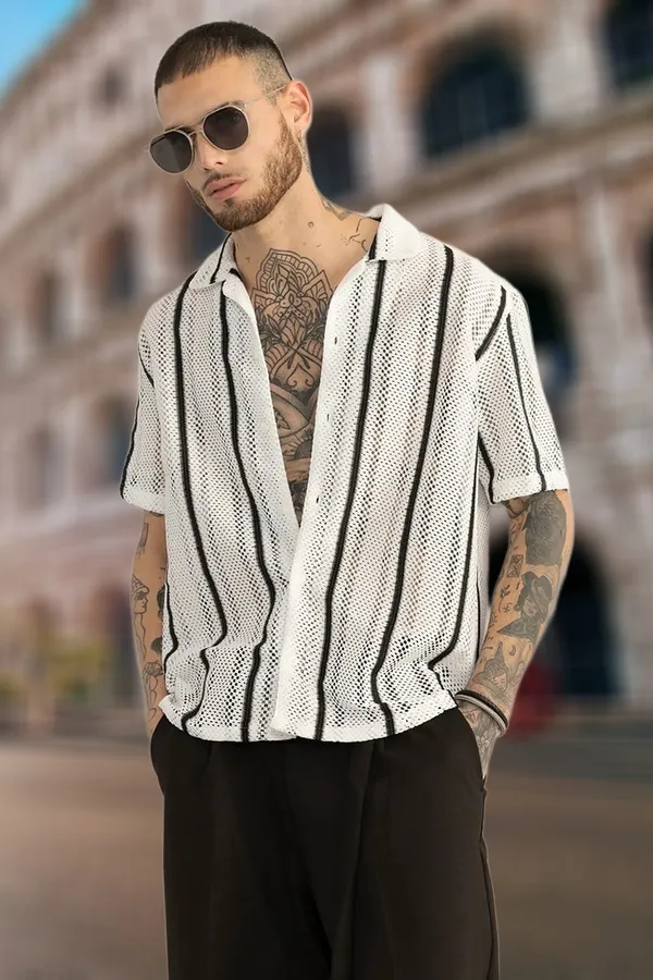 White_Polycotton_Self_Design_Half_Sleeve_Shirt_For_Men