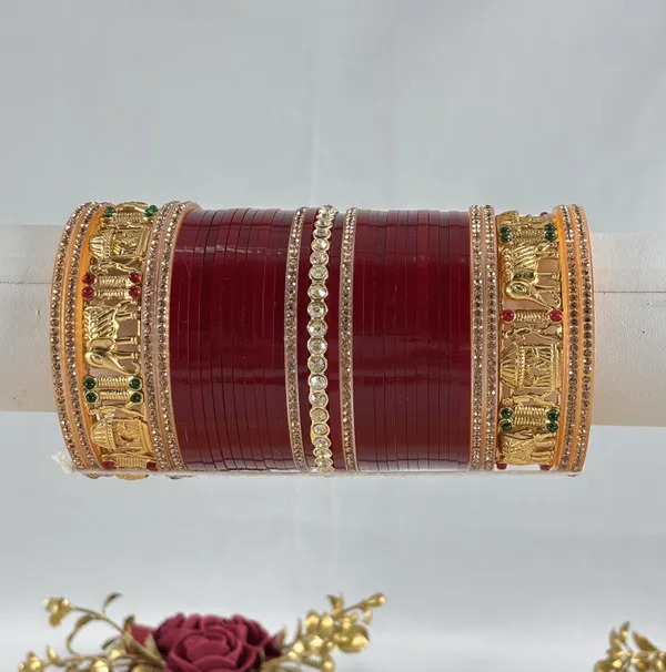 Blood_Red_Alloy,_Acrylic_Plastic_Bridal_Golden_Chooda_Set