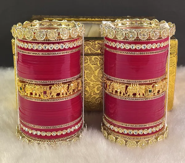 Blood_Red_Bridal_Chooda_Set_For_Wedding_With_Acrylic_Bangles_And_Alloy_Metal_Kada_Studded_With_Kundan_Stones
