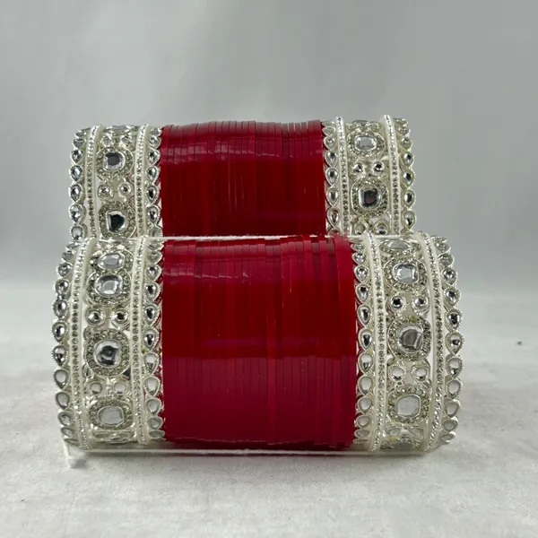 Blood_Red_Alloy,_Acrylic_Plastic_Bridal_Chooda_Set