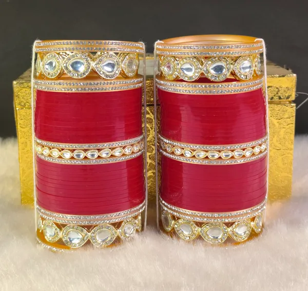 Blood_Red_Alloy,_Acrylic_Plastic_Bridal_Golden_Chooda_Set