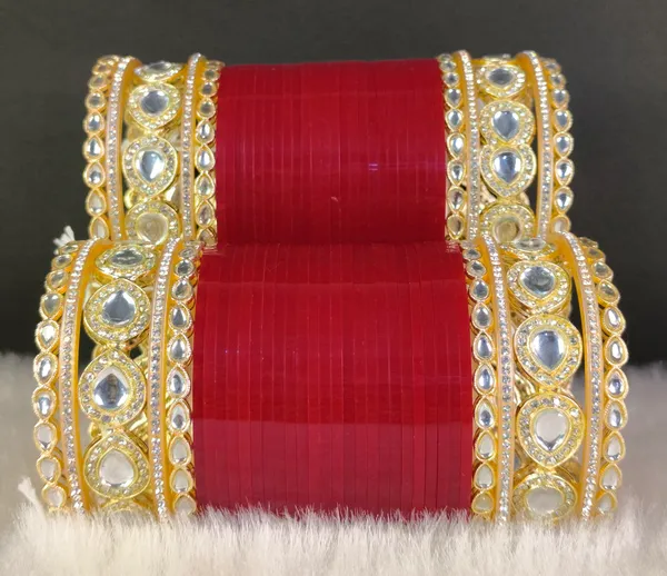 Blood_Red_Alloy,_Acrylic_Plastic_Bridal_Golden_Chooda_Set