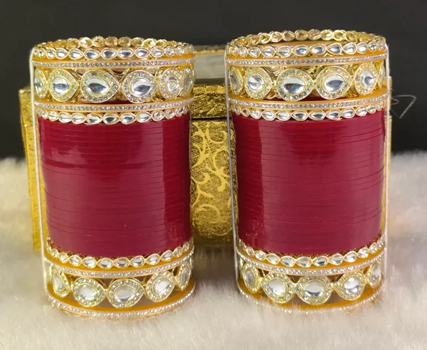 Blood_Red_Alloy,_Acrylic_Plastic_Bridal_Golden_Chooda_Set