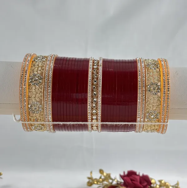 Blood_Red_Alloy,_Acrylic_Plastic_Bridal_Golden_Chooda_Set