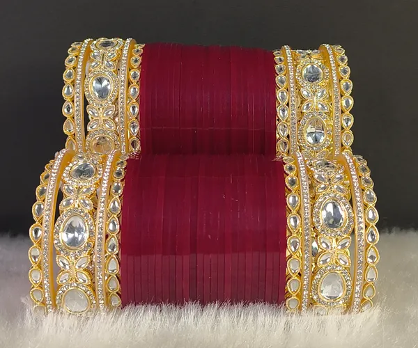 Blood_Red_Alloy,_Acrylic_Plastic_Bridal_Golden_Chooda_Set