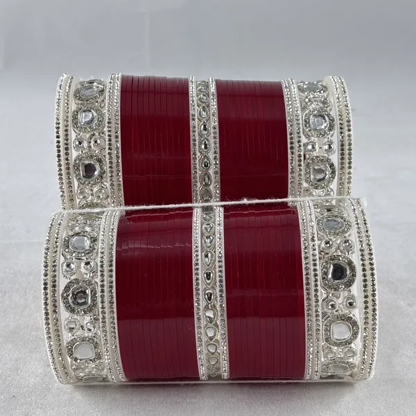Blood_Red_Alloy,_Acrylic_Plastic_Bridal_Chooda_Set