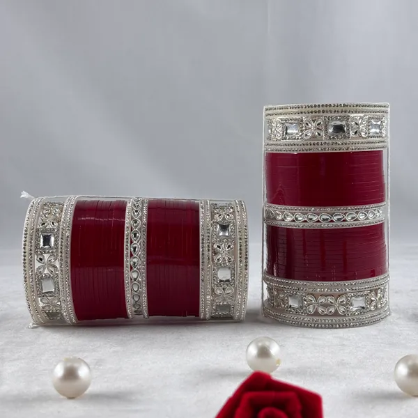 Blood_Red_Alloy,_Acrylic_Plastic_Bridal_Chooda_Set