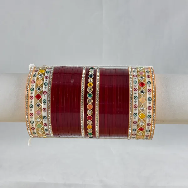 Blood_Red_Alloy,_Acrylic_Plastic_Bridal_Chooda_Set