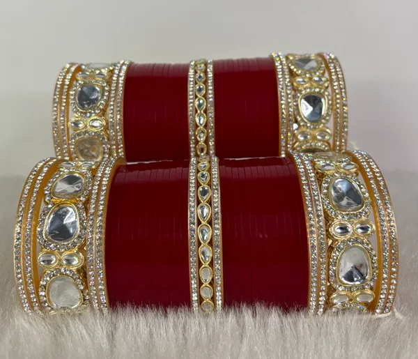 Blood_Red_Alloy,_Acrylic_Plastic_Bridal_Golden_Chooda_Set