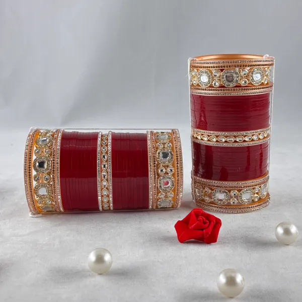 Blood_Red_Alloy,_Acrylic_Plastic_Bridal_Golden_Chooda_Set