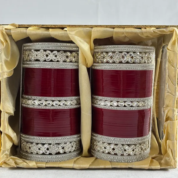 Blood_Red_Alloy,_Acrylic_Plastic_Bridal_Chooda_Set