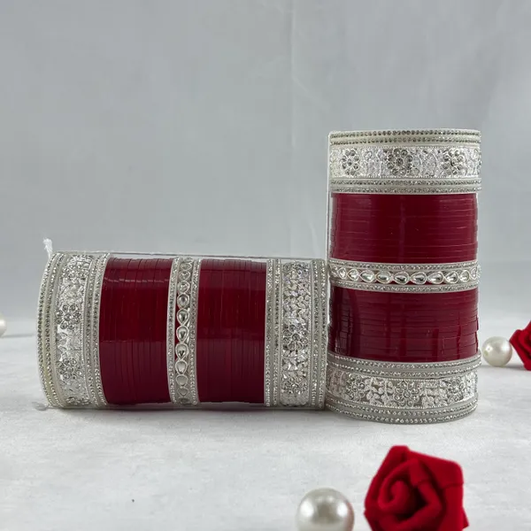 Blood_Red_Alloy,_Acrylic_Plastic_Bridal_Chooda_Set