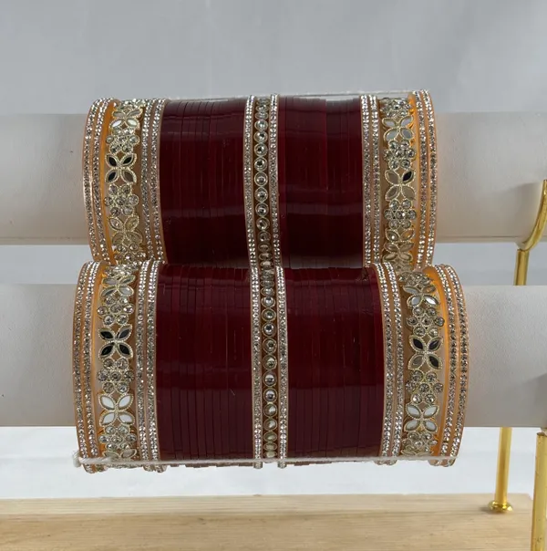 Blood_Red_Alloy,_Acrylic_Plastic_Bridal_Golden_Chooda_Set