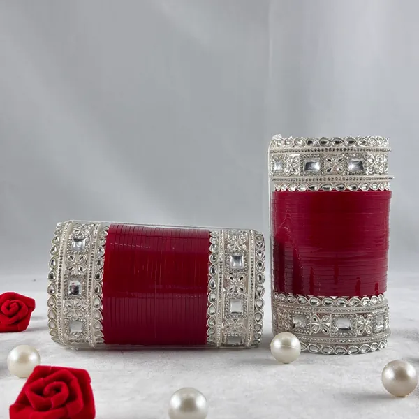 Blood_Red_Alloy,_Acrylic_Plastic_Bridal_Chooda_Set
