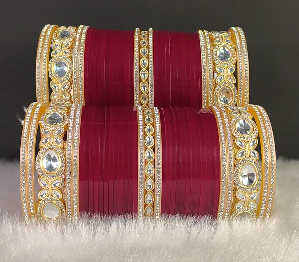 Blood_Red_Alloy,_Acrylic_Plastic_Bridal_Golden_Chooda_Set