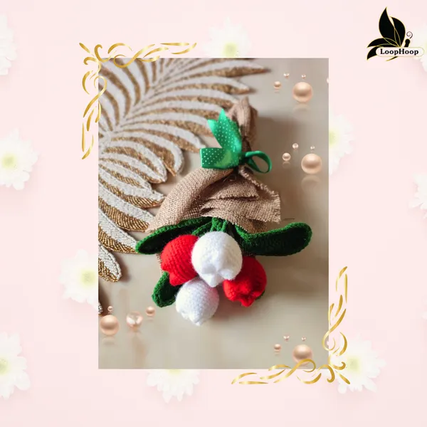White_Woolen_Flowers_Home_Decor
