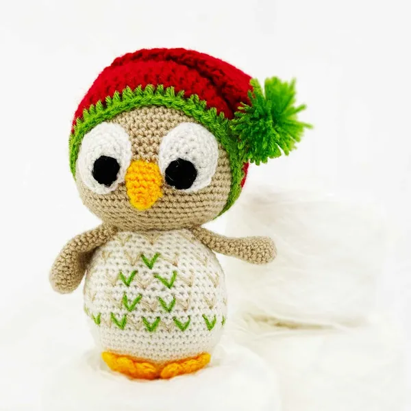 Brown_Woolen_Doll_Soft_Handmade_Toy_For_Home_Decor