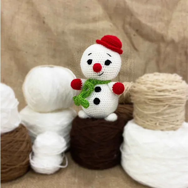 White_Woolen_Doll_Soft_Handmade_Toy_For_Home_Decor__Kids_&_Babies