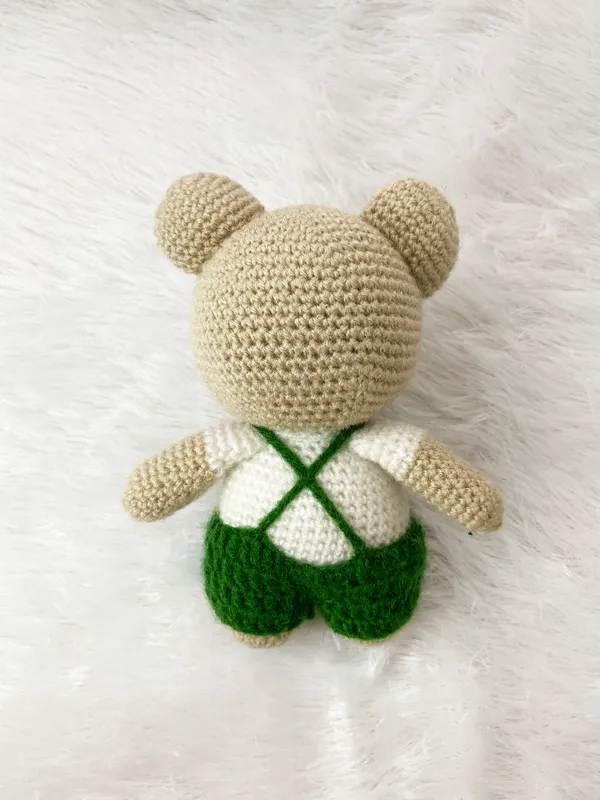 Green_Woolen_Toys_Home_Decor