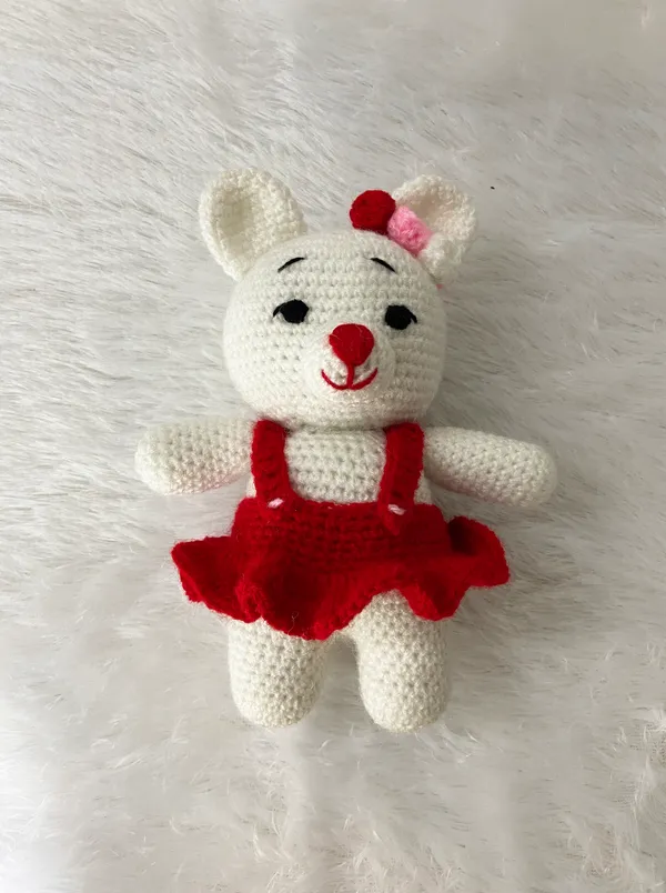 Red_Woolen_Teddy_Handmade_Soft_Toy_For_Kids_&_Babies