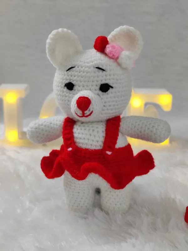 Red_Woolen_Teddy_Handmade_Soft_Toy_For_Kids_&_Babies
