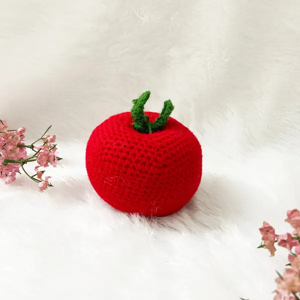 Red_Woolen_Toys_Home_Decor
