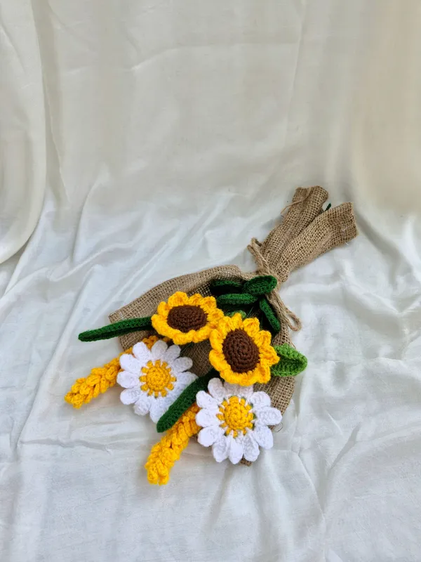 Yellow_Woolen_Flowers_Home_Decor