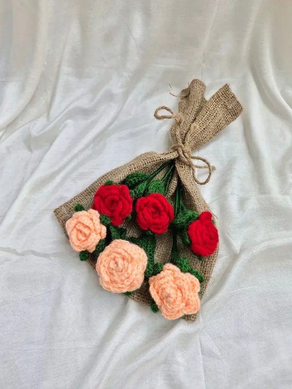 Peach_Woolen_Flowers_Home_Decor