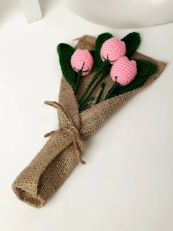 Pink_Woolen_Flower_For_Home_Decor
