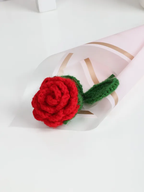 Red_Woolen_Flower_For_Home_Decor