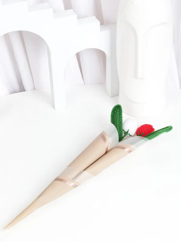 White_Woolen_Flower_For_Home_Decor