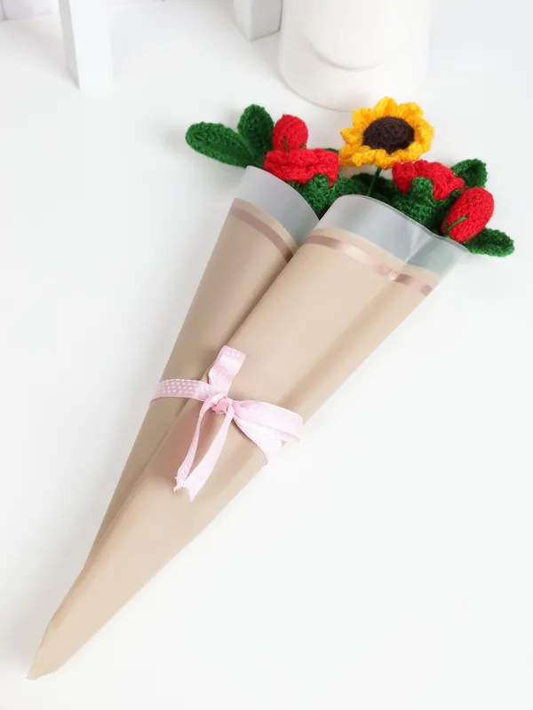 Red_Woolen_Flower_For_Home_Decor