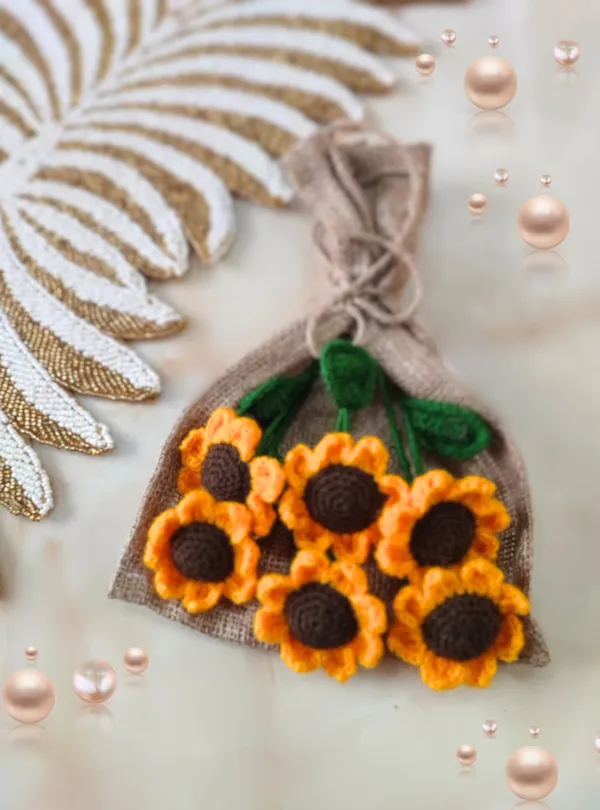 Yellow_Woolen_Flowers_Home_Decor