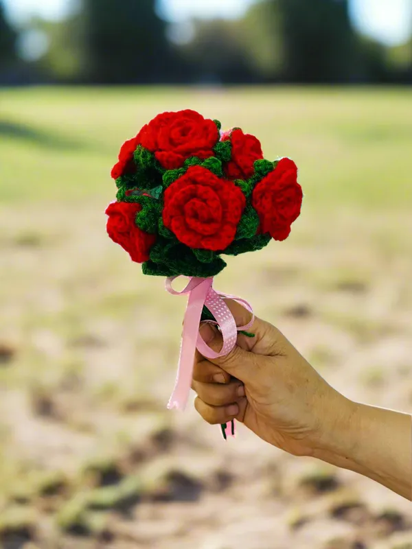 Red_Woolen_Flowers_Home_Decor