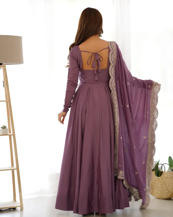Mauve_Heavy_Pure_Romansilk_Chanderi_Fabric_Anarkali_For_Women_Fully_Stitched