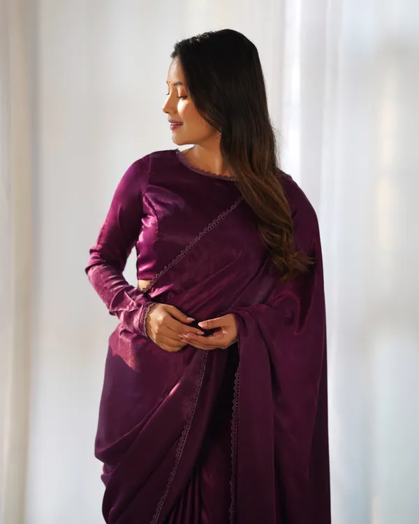 Ready_To_Wear_Predrapped_Reay_To_Wear_Saree_With_Full_Sttiched_Blouse_Premium_Marble_Velvet_Fabric