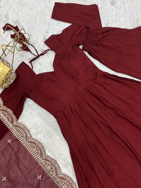 Maroon_Heavy_Pure_Romansilk_Chanderi_Fabric_Anarkali_For_Women_Fully_Stitched