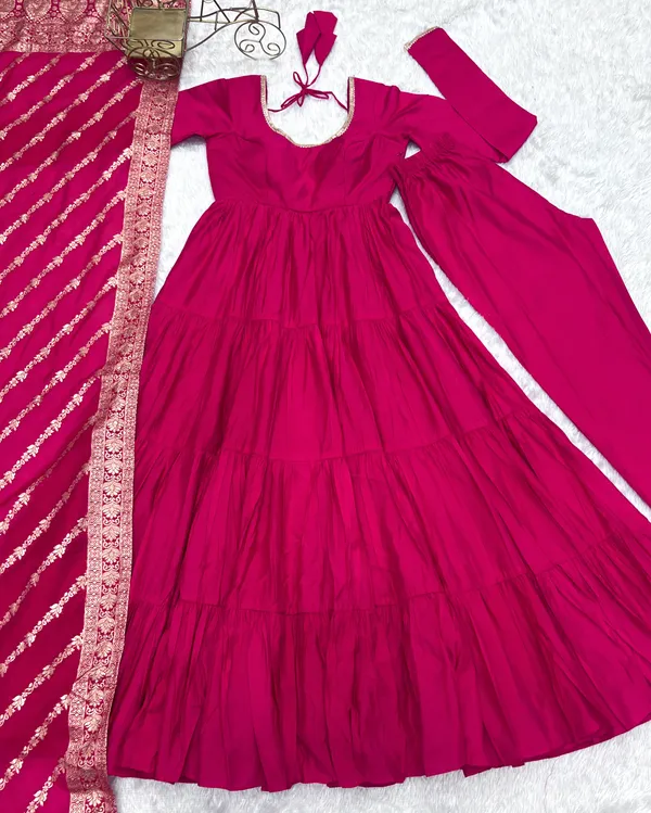 Pink_Heavy_Pure_Romansilk_Chanderi_Anarkali_For_Women_Fully_Stitched