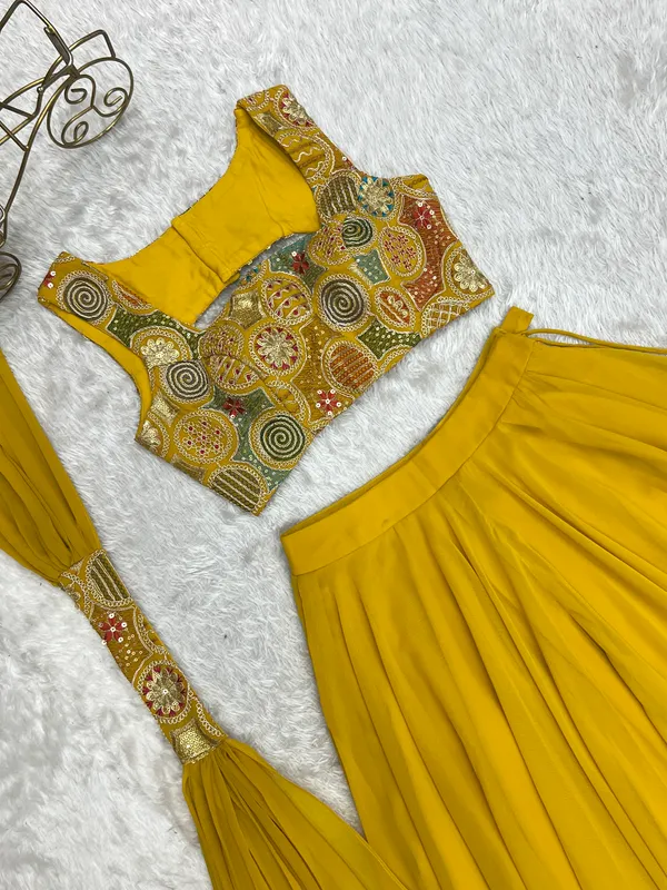 PRESENTING_NEW_PURE_SOFT_FOX_GEORGETTE_BLOOMING_FABRIC_LEHENGHA_CHOLI_FULLY_STTICHED,_WITH_FANCY_BLOUSE_FULLY_STTICHED_WITH_DUPPTA_COMPLETE_READY_TO_WEAR