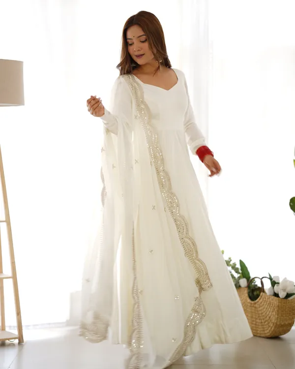 Off_White_Heavy_Pure_Romansilk_Chanderi_Fabric_Anarkali_For_Women_Fully_Stitched