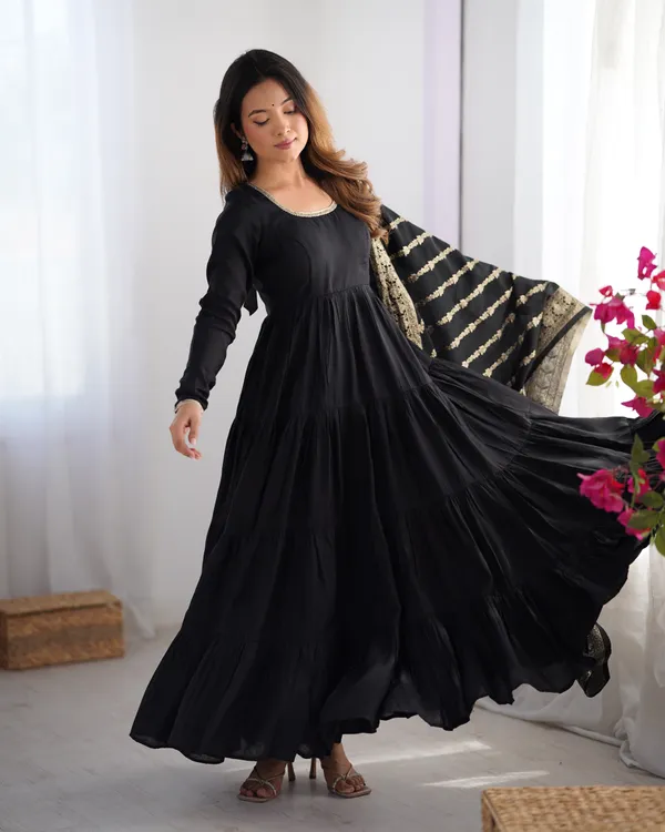 Black_Heavy_Pure_Romansilk_Chanderi_Anarkali_For_Women_Fully_Stitched