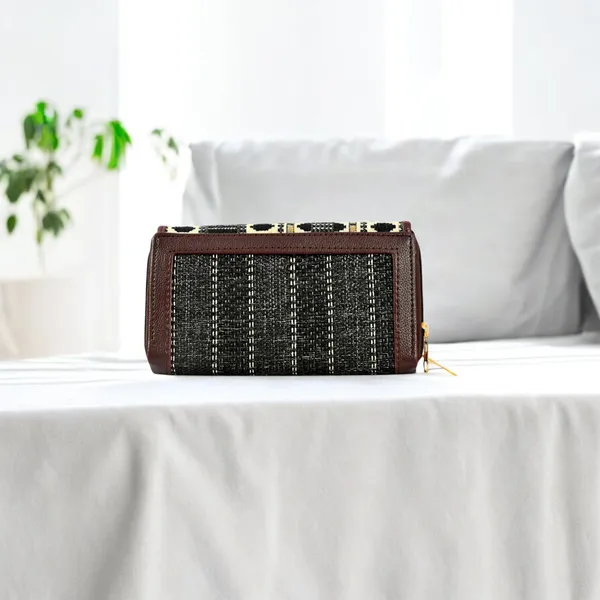 Black_Casual_Wallet_For_Women