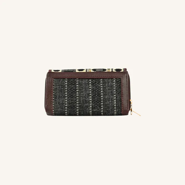 Black_Casual_Wallet_For_Women
