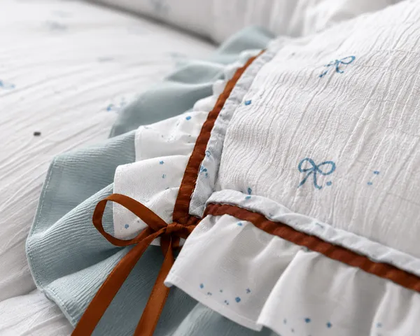 Cloud_Cotton_Premium_King_Size_Frills_Bedding_Set_-_with_Comforter