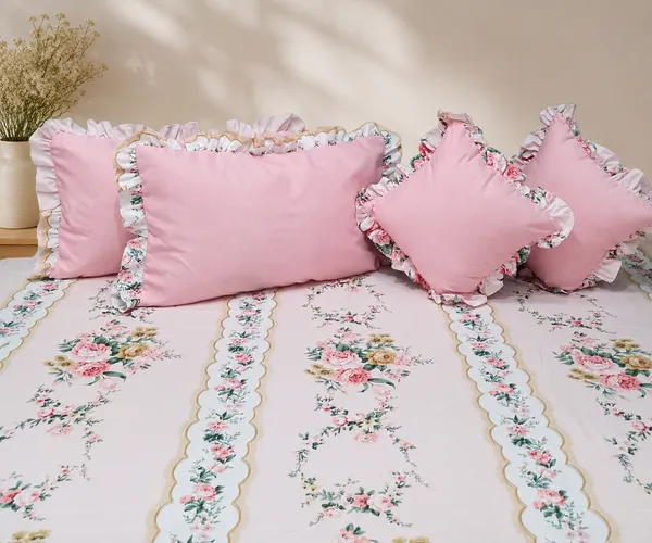 Blush_Bloom_Floral_King_size_Bedsheet_Set-_with_2_cushions